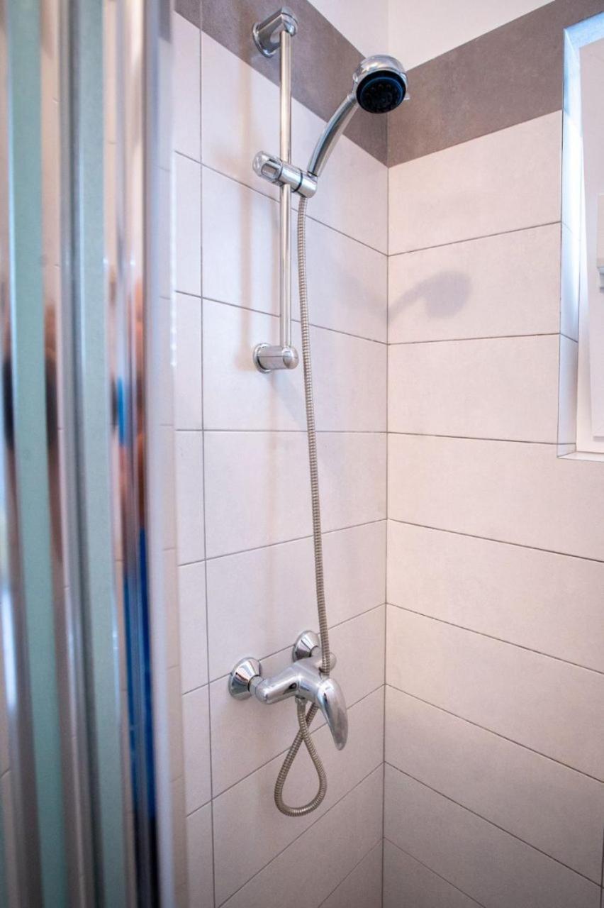 Apartments Marija Supetarska Draga Εξωτερικό φωτογραφία