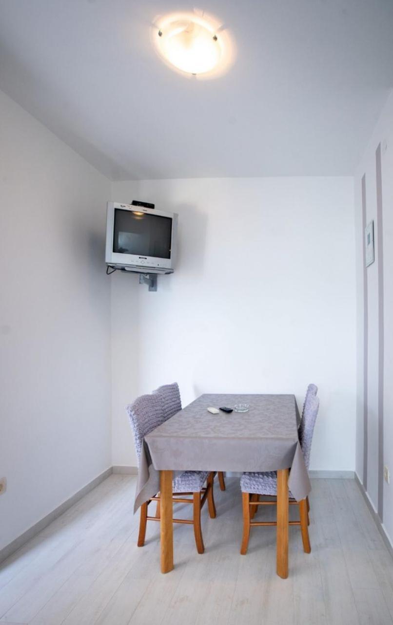 Apartments Marija Supetarska Draga Εξωτερικό φωτογραφία