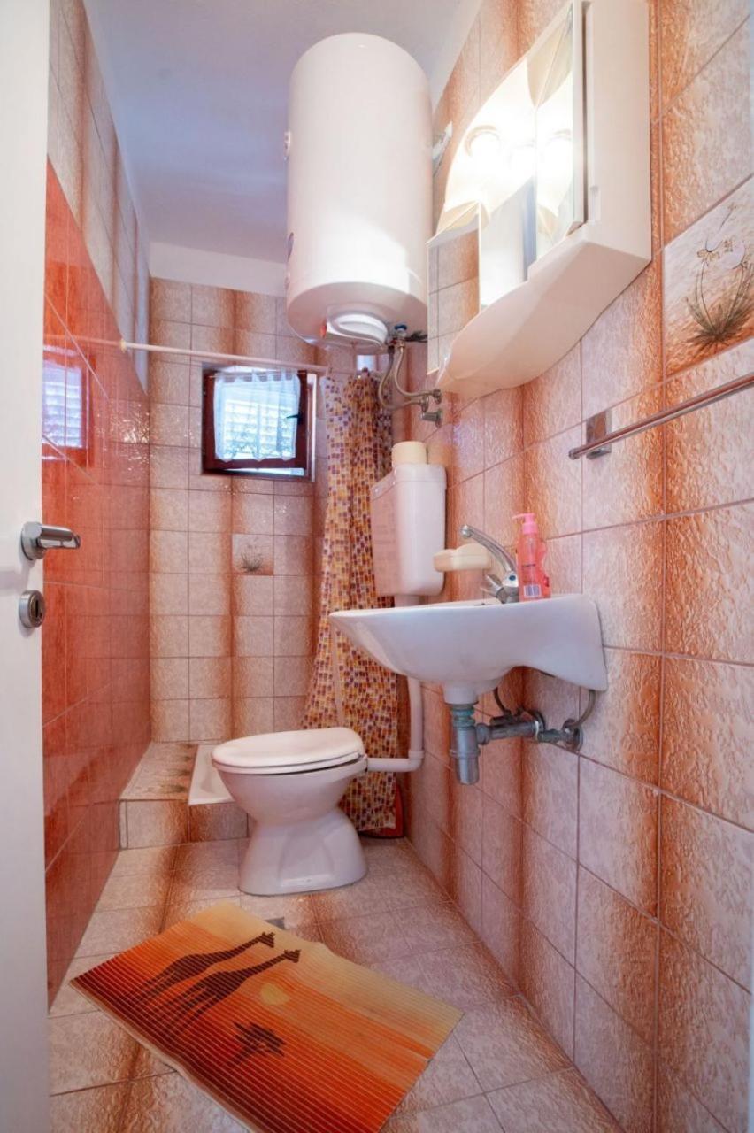 Apartments Marija Supetarska Draga Εξωτερικό φωτογραφία
